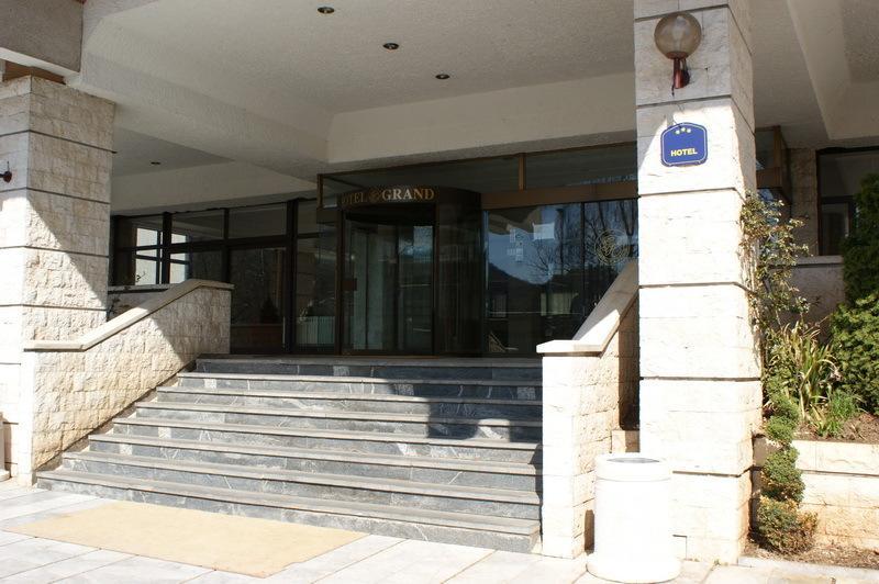 Hotel Grand Cetinje Extérieur photo